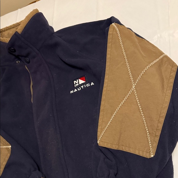 Nautica Two-Tone Brown and Cream reversable Jacket - Picture 10 of 11